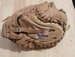 Vintage Nokona CM225 Right Hand Throw Baseball Catchers Mitt, Guc. Fixed Price $147.99.