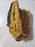 12.50" Baseball Glove Franklin 22608 Rtp Field Master Series Hand Formed Pocket. Fixed Price $129.99.