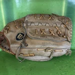 Wilson 12" Baseball Glove ACH2140 Jim Catfish Hunter Cy Young Winner Rht Vintage. Fixed Price $15.00.