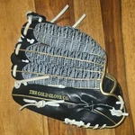 Rawlings Heart Of The Hide 11.75 Limited Edition Baseball Glove Right Hand Throw. Fixed Price $200.00.