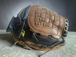Glovesmith Stratagem Series S1150 11.5 Sure Trap Pocket Rht Baseball. Fixed Price $74.99.