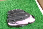 Mizuno Finch Prospect Series Gpl 1155 Girls 11.5 Rht Baseball Glove #813. Fixed Price $12.00.