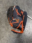 Easton ZFX1051 10.5IN Youth Baseball Softball Glove Rht Pre-owned. Fixed Price $21.01.