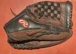 Rawlings RS1300 Renegade Fastback Baseball Glove Rht, Leather. Fixed Price $24.99.