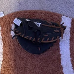 Adidas Youth Rht Baseball Catchers Glove/mitt Black/brown 31.5" Model TS3150BR. Fixed Price $40.00.