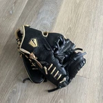 Nike Diamond Elite Pro Baseball Glove - 11.5 Inch For Right Handed Thrower. Fixed Price $332.50.
