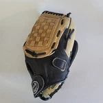 Louisville Slugger 11.5" FP1152P Baseball Glove For Right Handers. Fixed Price $23.94.