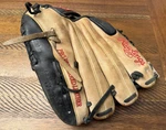 Rawlings Preferred PROS15TCBX 11.5" Lht Glove - "peanut". Fixed Price $229.95.