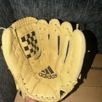 Adidas Tr 1400A Leather Baseball Glove 14-INCH Right-hand. Fixed Price $35.00.