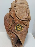 Vintage Wilson A2007 Catcher Mitt Lht Left Hand Throw Made Usa Patch. Fixed Price $69.88.