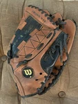 Wilson Youth Baseball Glove Barry Bonds 11" A2459 Dual Hinge Rht. Fixed Price $14.98.