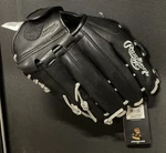 Rawlings GGE130HB Rh Gold Glove Elite Softball Mitt. Fixed Price $75.00.