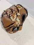Adidas Youth TS1100BDC Camo Baseball Glove Right Hand Thrower Easy Close 11.0. Fixed Price $19.98.