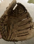 Louisville Slugger Baseball Mitt / Glove LSG46M Garry Matthews Rht - Kids???. Fixed Price $16.99.