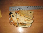 Mizuno Prospect Series Mpr 1152 11.5" Baseball Glove Right Hand Thrower. Fixed Price $22.99.