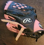 Rawlings PL90PB 9" Pink Black Baseball Softball Glove Lht Left Hand Thrower. Fixed Price $22.49.