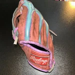 Rawlings Youth Baseball Glove Left Hand Throw 9" Pink. Fixed Price $7.77.