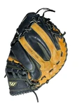 Mizuno Scoop Professional Model DZZS-C35 Left Hand Catchers Mitt. Fixed Price $99.99.