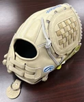 New! Rawlings Heart The Hide 12.5" Fastpitch Softball Glove PRO125SB-3C Rht. Fixed Price $274.99.