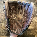 Rawlings Renegade Glove Mitt Rs 130 Brown. Fixed Price $19.99.