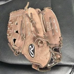 Rawlings Women's Fastpitch Softball Glove Model FP115 11/2" Brown Gold. Fixed Price $18.00.
