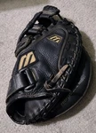 Mizuno MFR-C202 Franchise Pro Scoop 12 Baseball Catchers Glove Mitt Rht Black. Fixed Price $49.99.