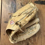 Spalding 42-3255 Ritchie Hebner Advisory Staff Baseball Glove Right Hand Throw. Fixed Price $18.44.