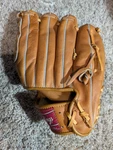 Vintage Rawlings PG26 Baseball Glove 11" Dave Winfield Lht. Fixed Price $30.00.