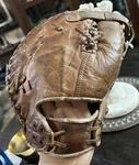 Vtg Leather Twi Craft Pro Model Gb 544R 1ST Baseman 3 Finger Glove Mitt Baseball. Fixed Price $30.00.