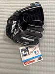 Vtg Wilson Baseball Glove Fieldmaster A2611 Youth Grip-tite Autograph Series. Fixed Price $39.90.