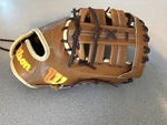 Wilson A2000 Pro Stock AC4 Gm 12.5". Fastpitch Softball Glove Rht. Fixed Price $200.00.