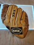 Louisville Slugger Tpx Omaha Series Baseball Glove OPRO1200 Left Lht. Fixed Price $37.00.
