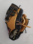 T-ball T100 Usa 9.5 Youth Baseball Glove Right Hand Throw. Fixed Price $17.95.