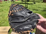 Mizuno Prospect GXC105D2 32.5" Youth Catcher's Mitt Throw Baseball Glove. Fixed Price $34.99.