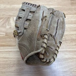 Vintage Macgregor MG35 Leather 11 Baseball Glove Rht Roy Smalley. Fixed Price $19.99.