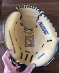 Star Pro Series Baseball Catchers Mitt, Rht, CM3200SBT. Fixed Price $99.99.