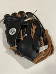 Franklin Youth Teeball Left Hand Catch Baseball Glove 8.5 (right Thrower). Fixed Price $11.99.