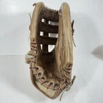 Louisville Slugger Outfielder Baseball Glove Competition Series Model LCSG16 Rht. Fixed Price $20.00.