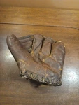 Wilson 1941 Streamlined Fingers Baseball Glove No. 2231204. Fixed Price $25.00.