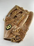 Wilson A2045 Professional Staff Snap Action Cowhide Baseball Glove Rht. Fixed Price $34.99.