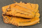Spalding Baseball Glove Rht STS20 Stadium Series 11.5 Top Grain Leather Thailand. Fixed Price $12.99.